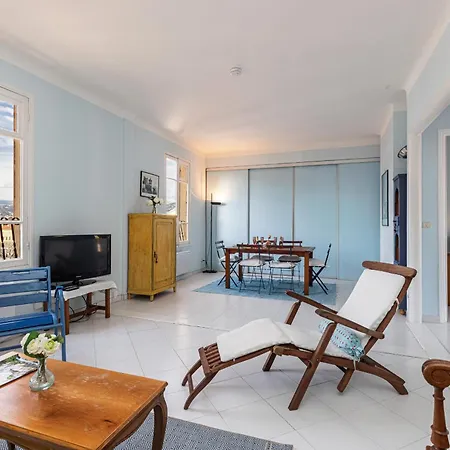 Extraordinary View On Port And Castle Hill - 1 Bdr & Parking Appartement Nice