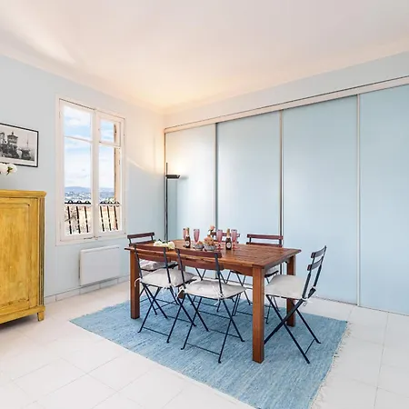 Appartement Extraordinary View On Port And Castle Hill - 1 Bdr & Parking